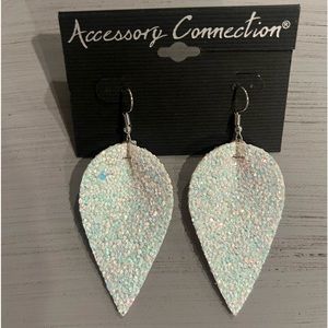 New Boutique White Sparkling Earrings
